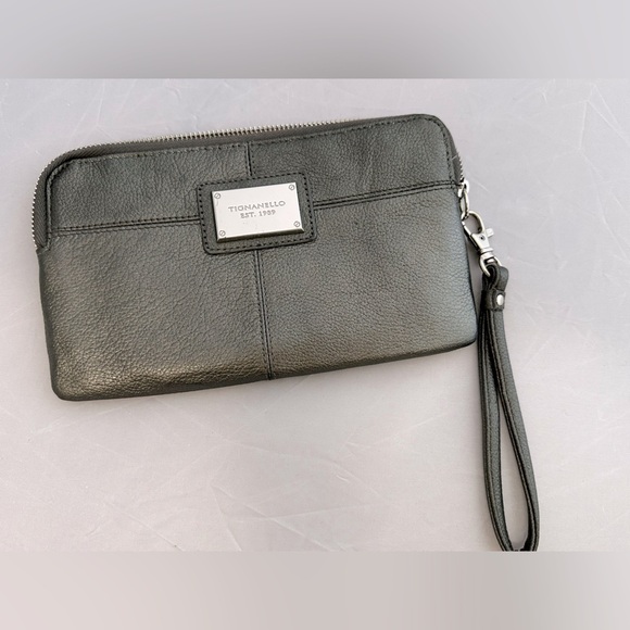 Tignanello Handbags - Tignanello Silver-Gray Leather Wristlet
